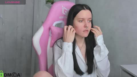 kessi_millis online show from February 11, 12:36 am