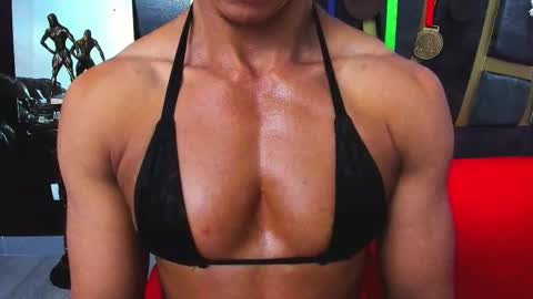    online show from February 25, 7:01 pm