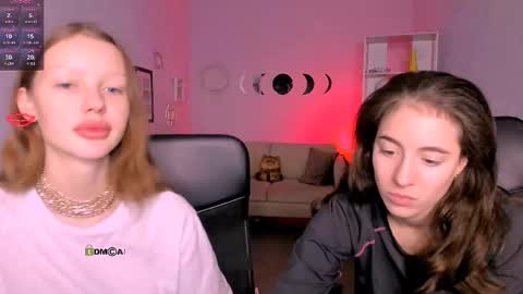 khloebeauty online show from November 14, 8:09 pm