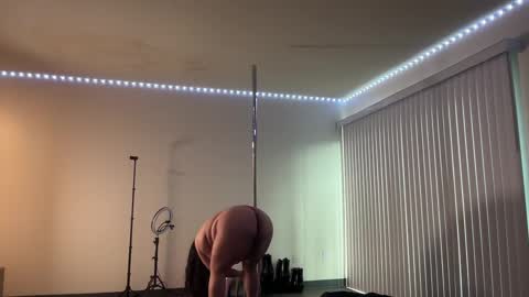 Khmer Doll online show from February 10, 11:45 pm