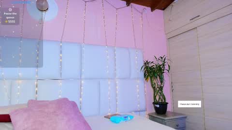    N         M online show from February 15, 11:28 am