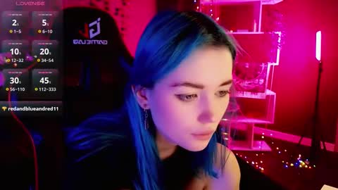 Kira online show from September 30, 9:30 pm