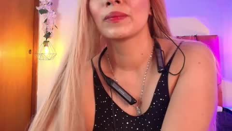 Valery online show from October 18, 8:10 pm