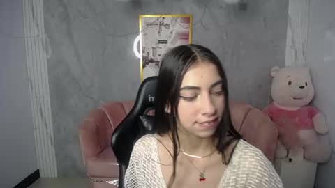 kiara online show from June 24, 8:30 pm