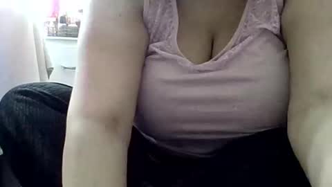 kieev021 online show from April 25, 5:21 pm