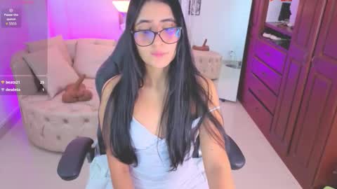 kiim__samanta online show from September 30, 11:49 am