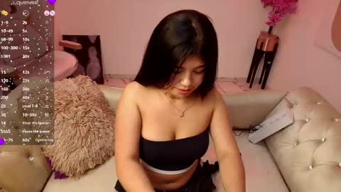 Kitty online show from June 1, 6:20 pm