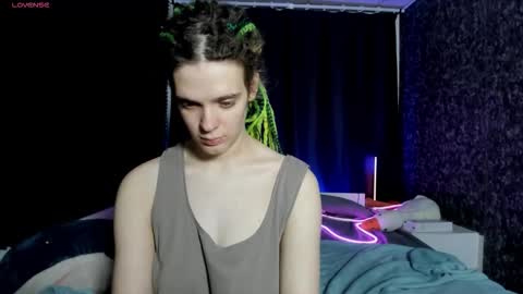 Kiki online show from December 23, 10:19 am