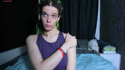 Kiki online show from November 29, 3:05 pm