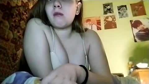 kikibang_ online show from January 11, 7:41 pm