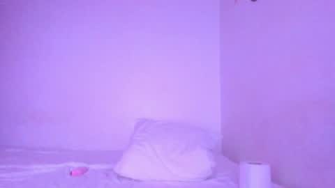 kim online show from February 15, 7:51 am