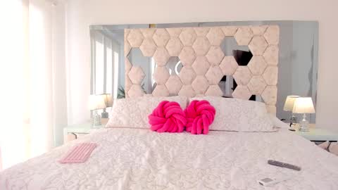 Melissa online show from January 17, 8:22 pm