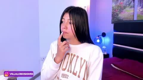 Kimberly Villalobos online show from February 4, 11:38 am