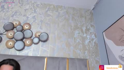  KIM  online show from September 17, 2:42 am