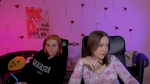 just Kimi  online show from February 12, 5:58 pm