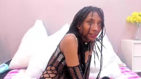 Julieth online show from November 18, 11:15 pm