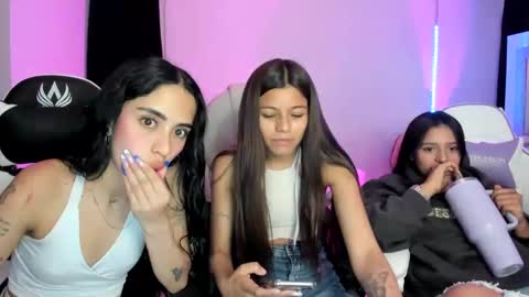 kimmi online show from January 12, 11:15 pm