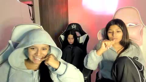 kimmi online show from September 9, 11:26 pm