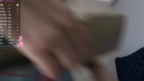 Kimmie online show from February 25, 9:20 am