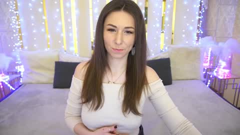 Margo online show from February 4, 1:59 pm