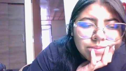 Kimmy online show from February 14, 5:57 pm