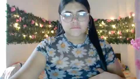 Kimmy online show from November 19, 1:27 am