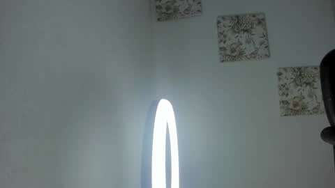 Kim Thompson online show from December 15, 9:03 am