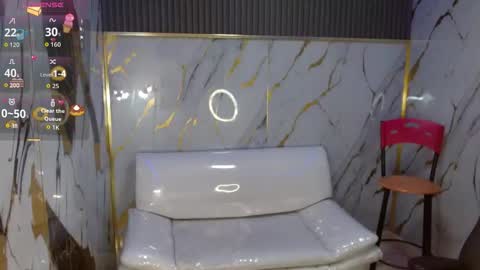 kimty online show from April 14, 5:02 pm