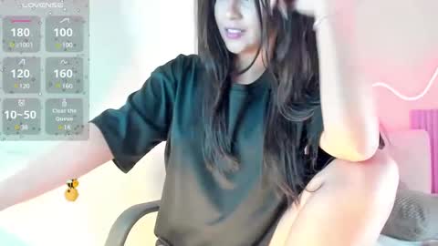 kinky yeyns online show from March 12, 12:20 am