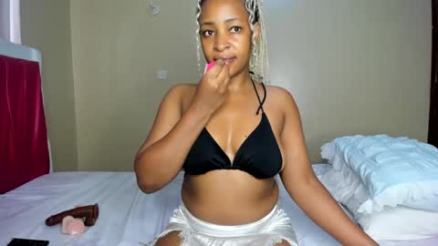 Kinky online show from September 23, 8:45 am