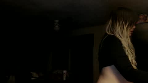 Kipsy Rose online show from September 24, 6:45 am