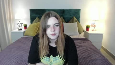 kira888soon online show from June 2, 5:19 am