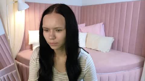 kira_bliss_ online show from July 16, 2:05 am