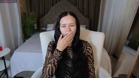 kira_bliss_ online show from July 8, 1:30 am
