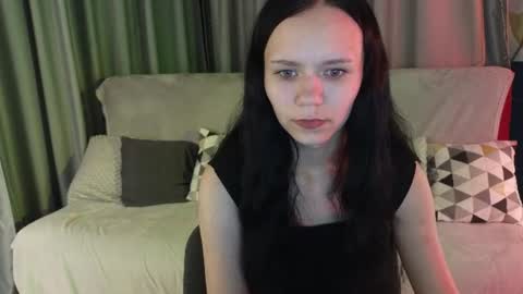 kira_bliss_ online show from July 23, 1:29 am