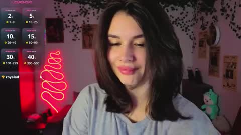 Kira VanKick online show from November 7, 7:30 pm