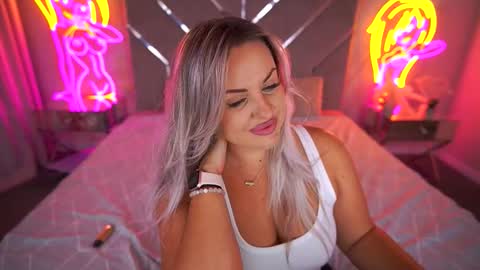 Kira online show from September 22, 9:57 pm