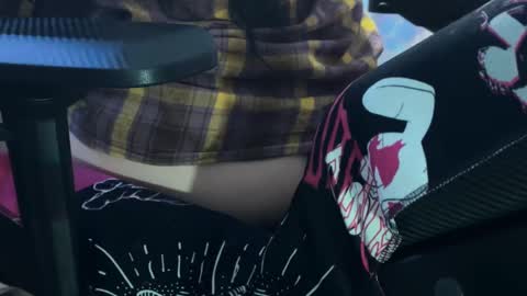 Kira    online show from March 12, 11:53 am