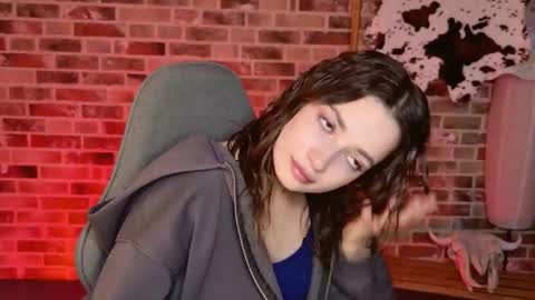 kiravair online show from February 17, 12:15 pm