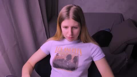 Kira online show from January 19, 7:47 pm