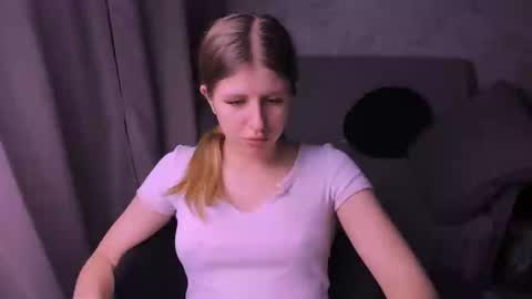 Kira online show from January 28, 7:53 pm