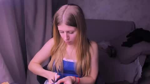 Kira online show from February 13, 8:55 pm