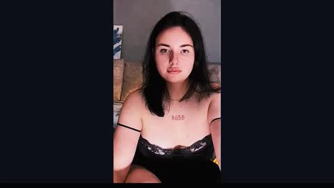 Kira online show from October 18, 7:04 pm