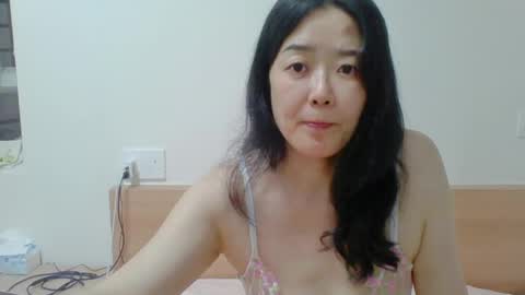 kiss_silk online show from June 7, 2:13 pm