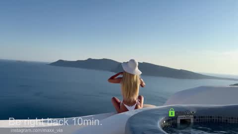 Alexandra online show from September 9, 7:13 pm