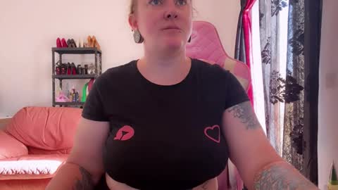 kissica online show from September 9, 6:57 am