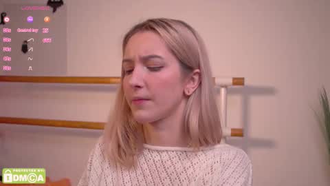 Kate  online show from November 2, 2:53 pm