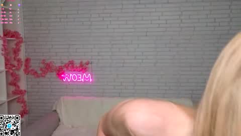 Tessa online show from February 14, 5:20 am