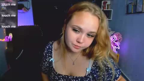 kitniss online show from September 17, 12:41 am