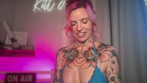 kittjones33 online show from July 2, 8:26 pm